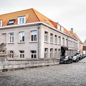 Monsieur Maurice Hotel