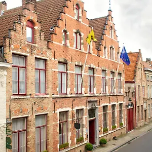 Hotel Jan Brito, Brujas