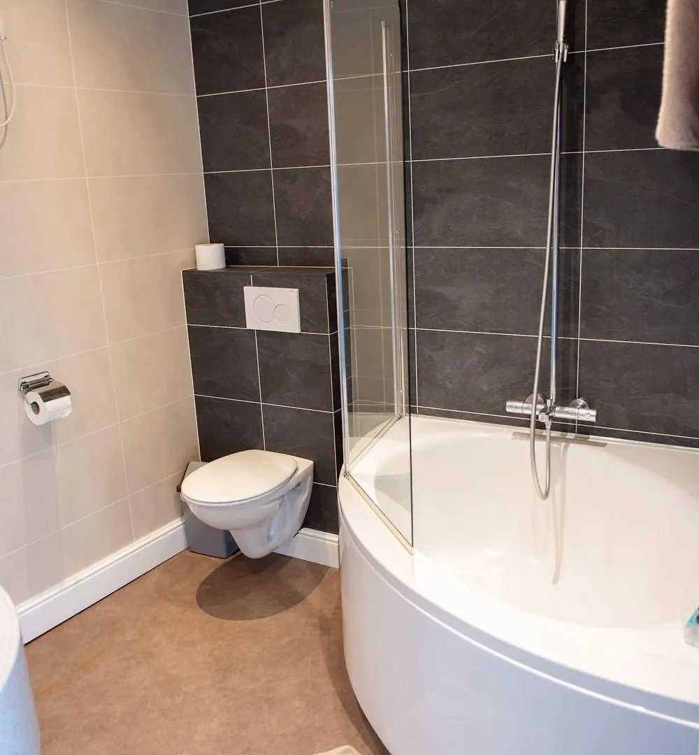 Hotel Lucca Brugia 3*,  Belgia